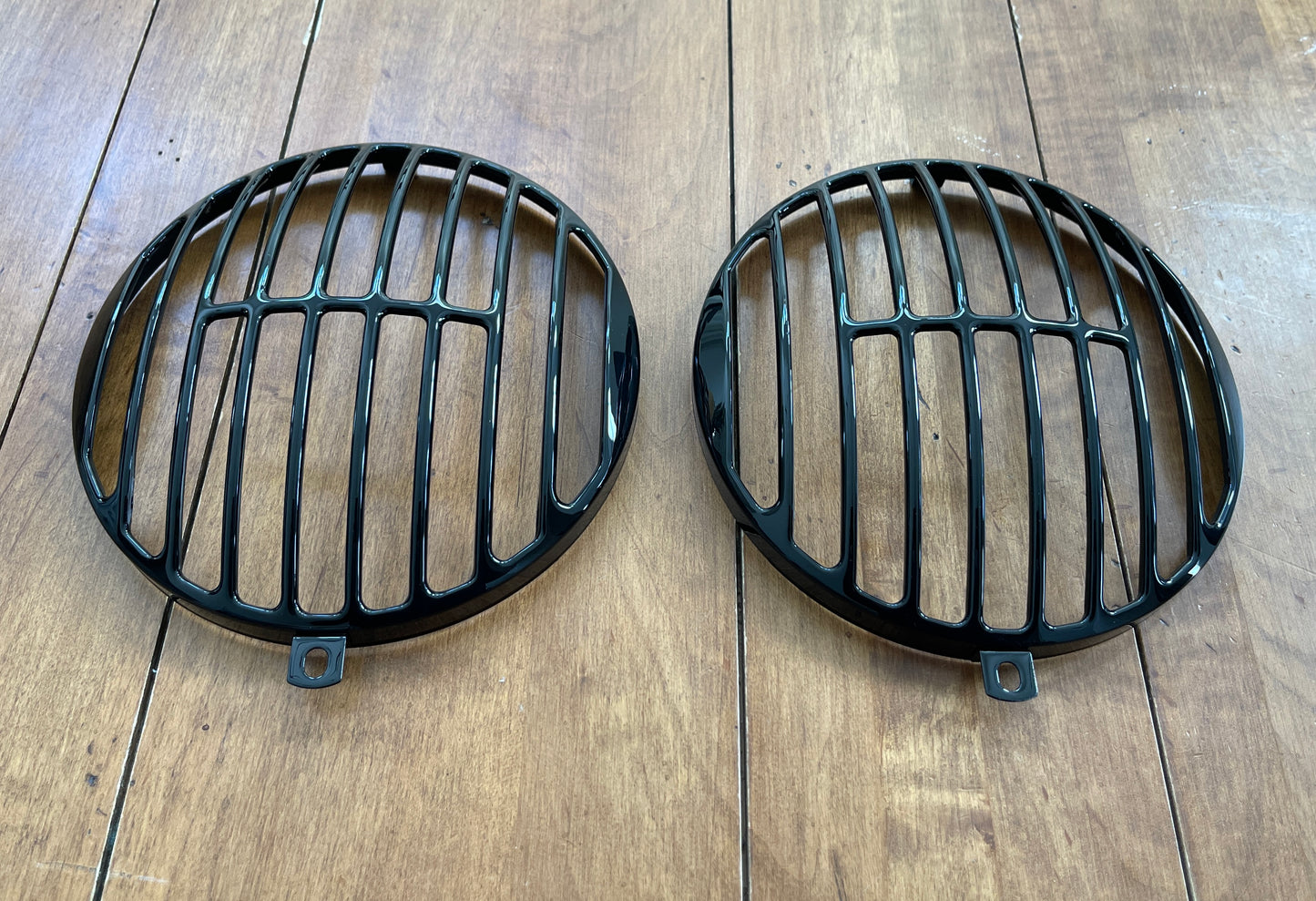 356 Headlight Grilles For Late VW’s Black