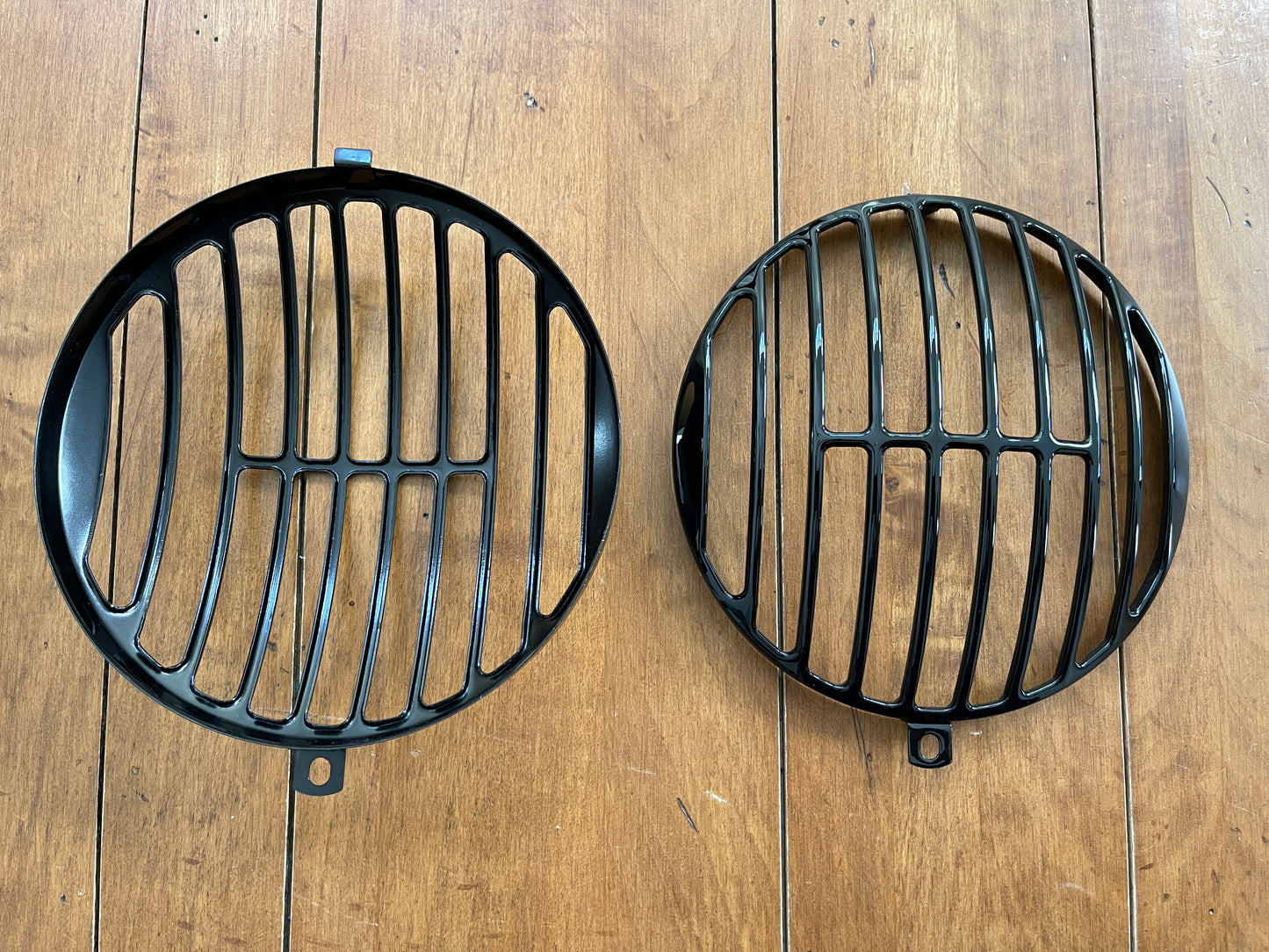 356 Headlight Grilles For Late VW’s Black