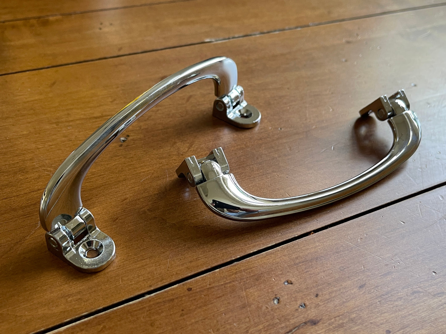 Ribbed Cab Door Handles
