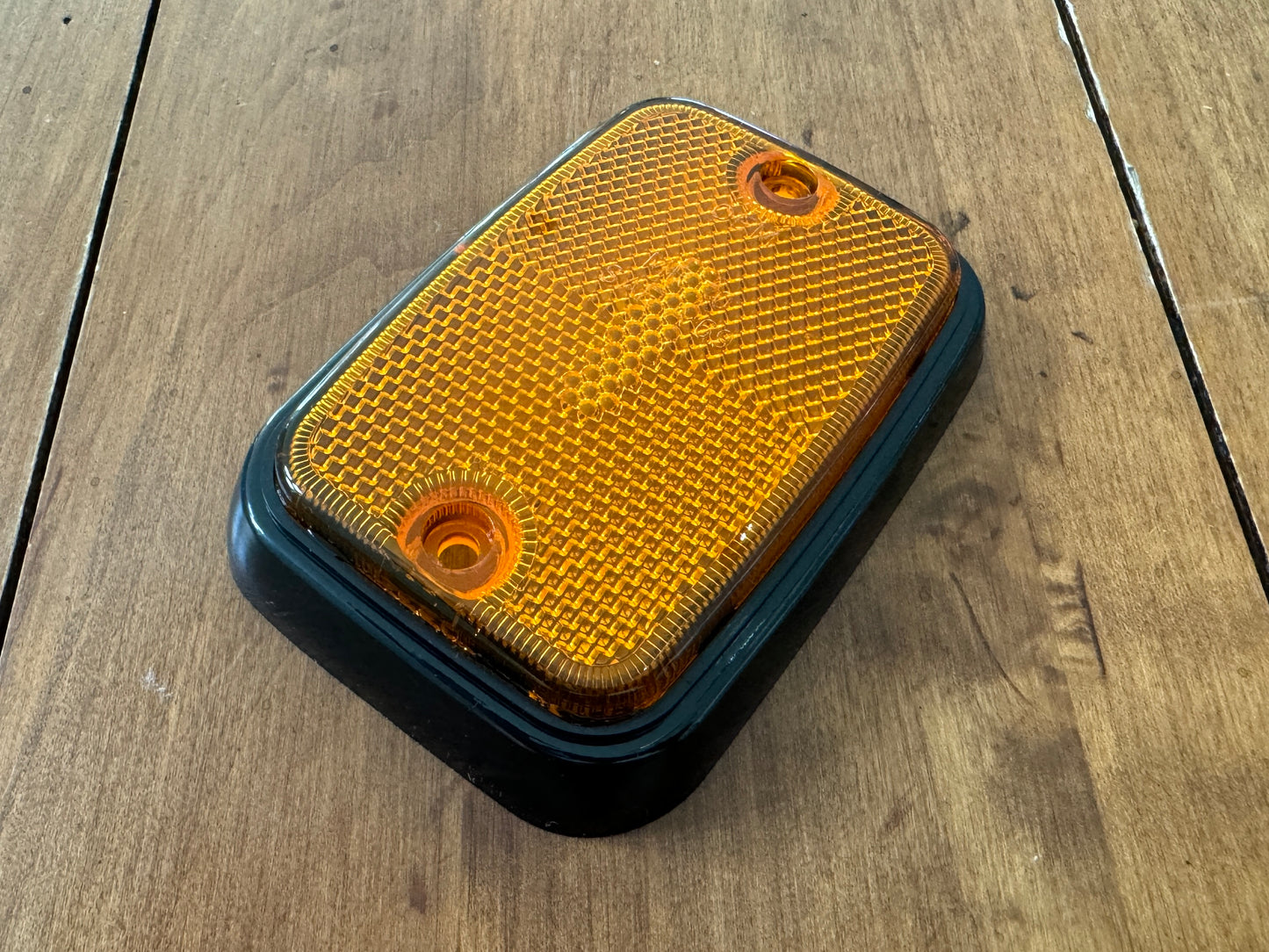Side Marker - Amber / Black
