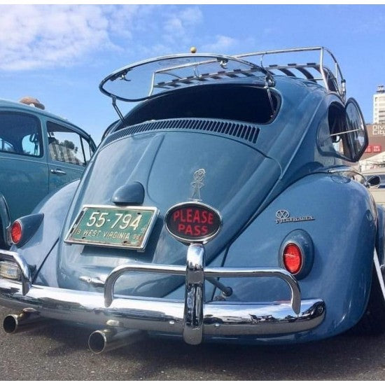 PLEASE PASS light sign