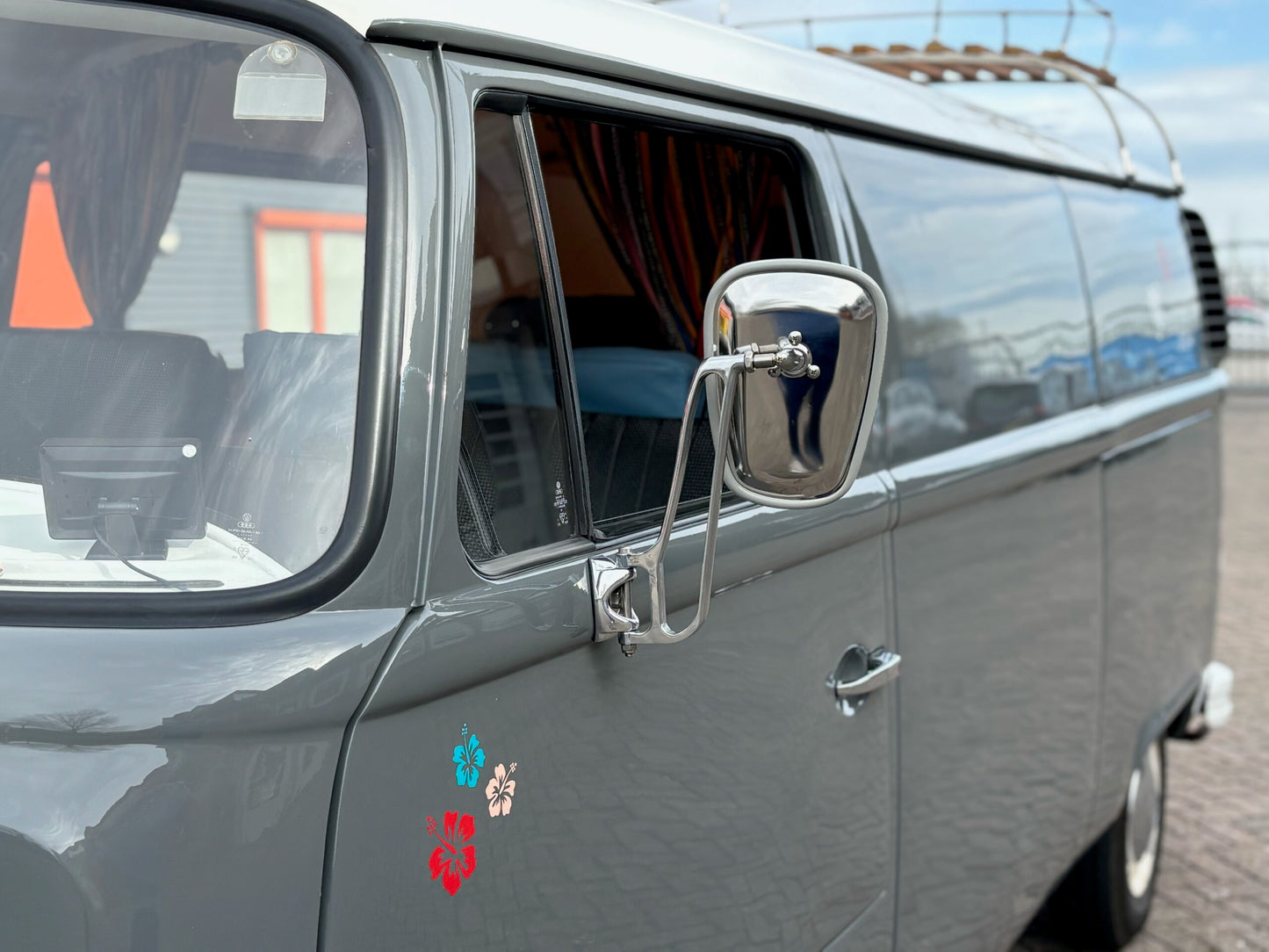 Mirror arms M194 and Mounting Bracket for Baywindow Bus (pair) - Chrome