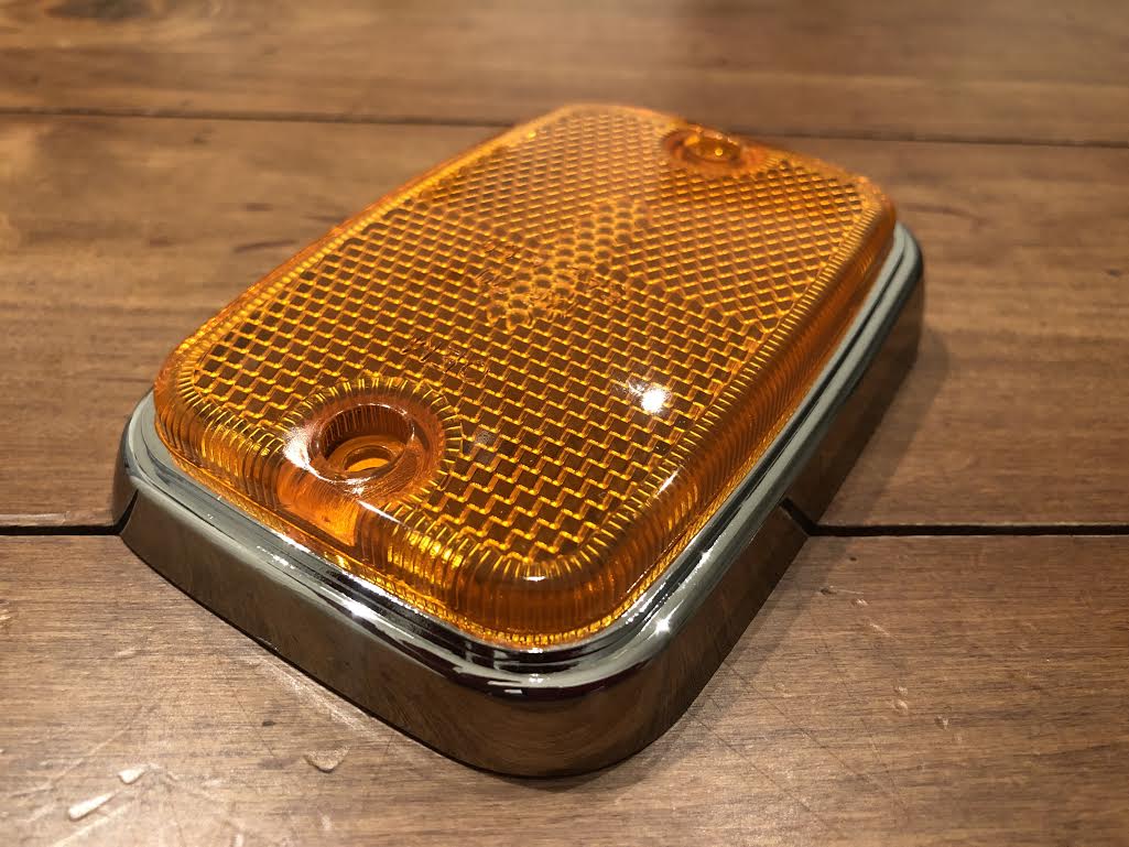 Deluxe Amber/Chrome Side Marker