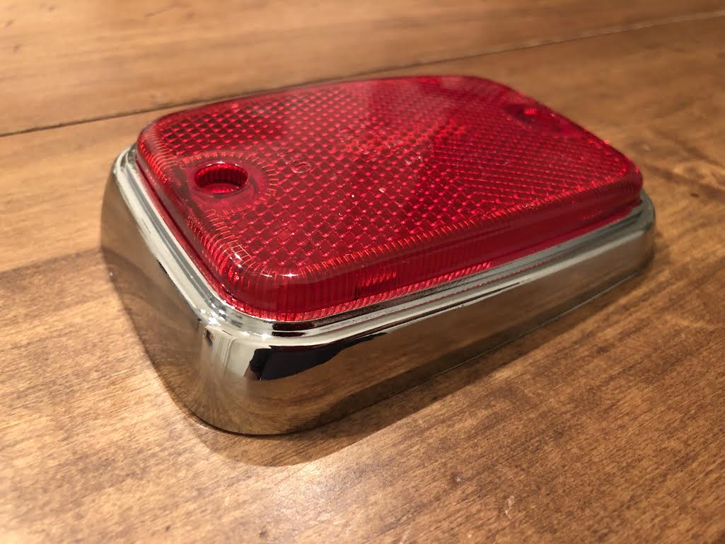 Deluxe Red/Chrome Side Marker