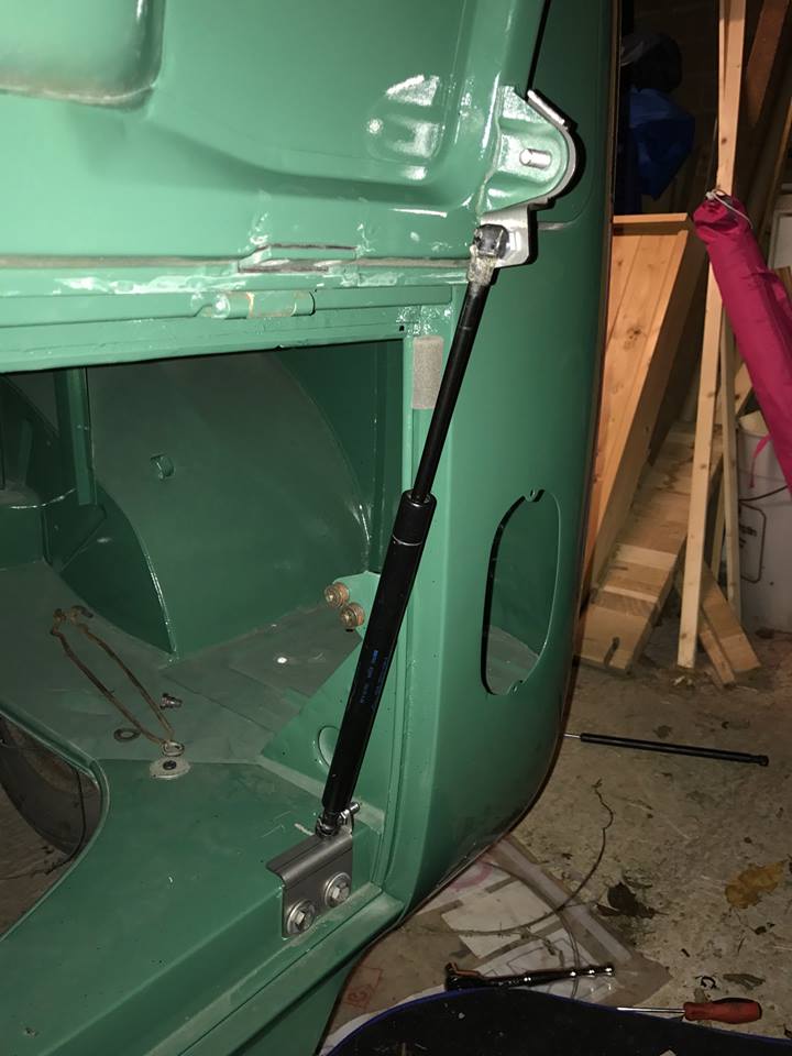 SPLITSCREEN BUS ENGINE LID STRUT KIT