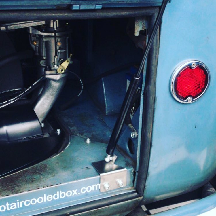 SPLITSCREEN BUS ENGINE LID STRUT KIT