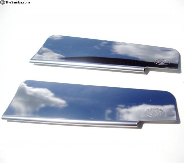 Wiper wind deflectors