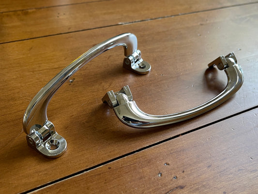 Ribbed Cab Door Handles