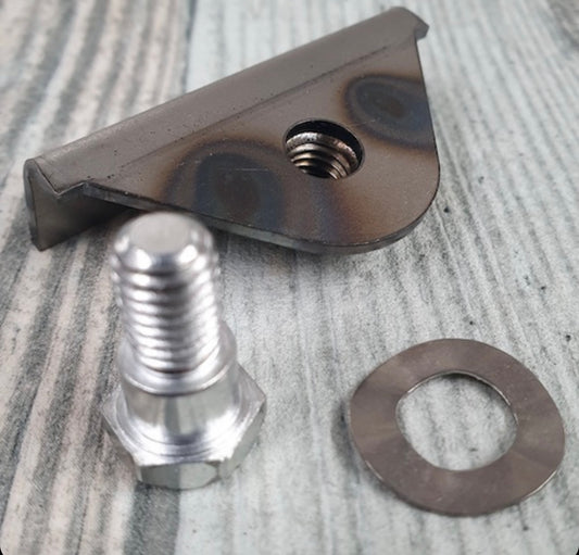 Engine lid stay mount and bolt kit