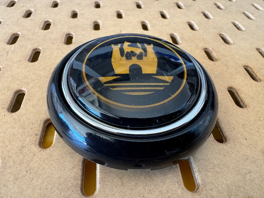 Horn Button Wolfsburg Black Gold
