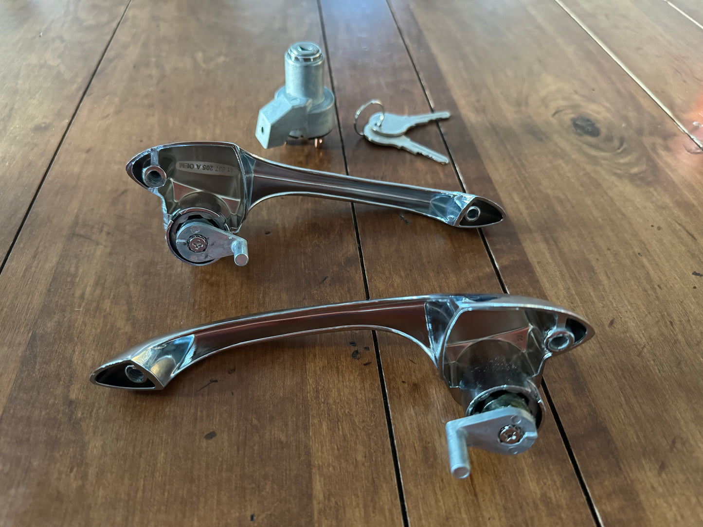 Karmann Ghia Door Handles and Ignition Set 64-66
