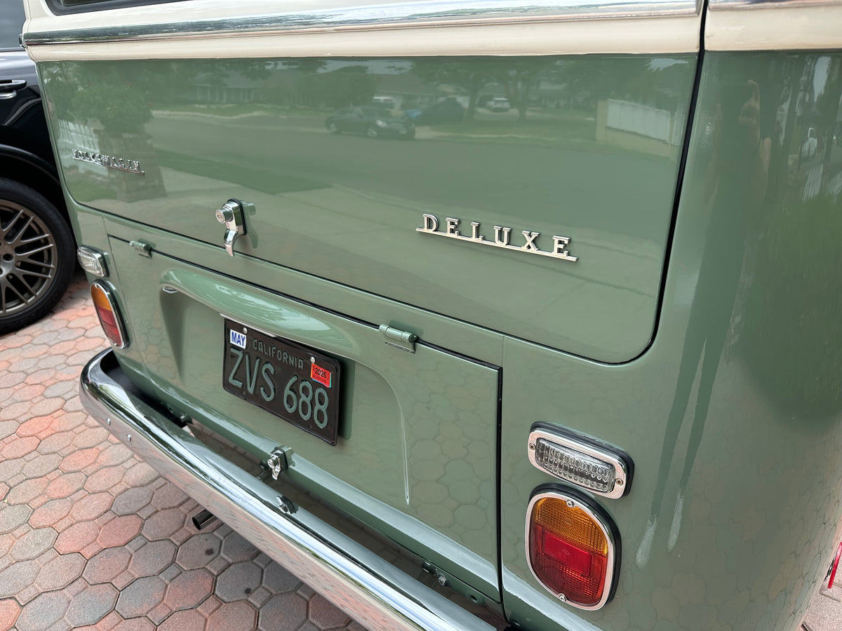 Deluxe rear hatch stainless steel script