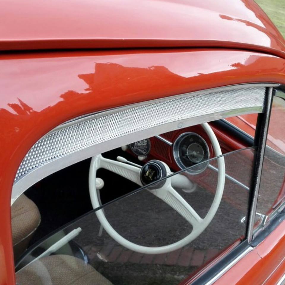 Beetle door vent trims