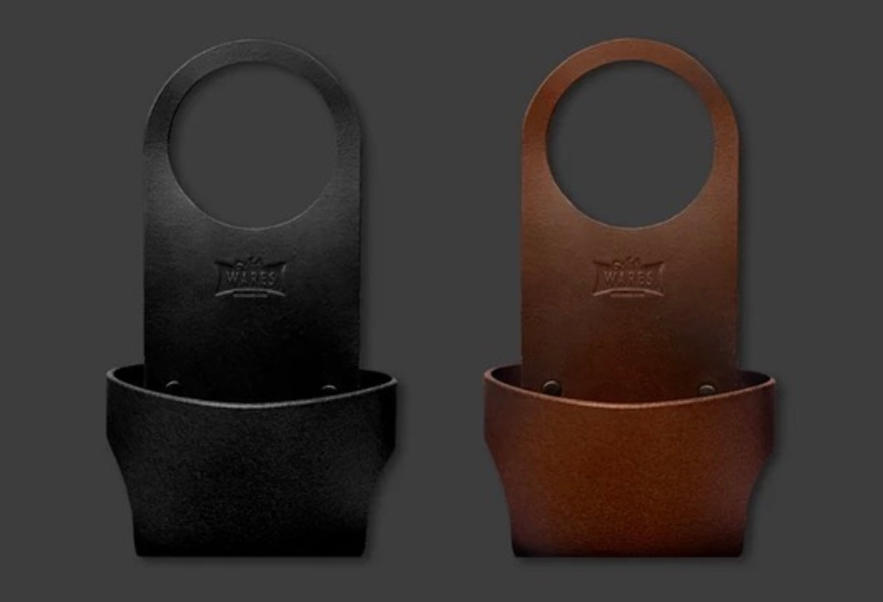 Fuel cap holder - Leather.