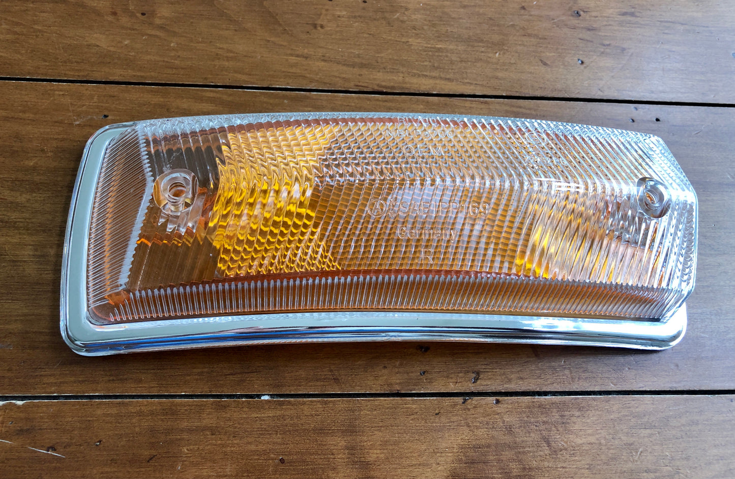Turn Signal Light Lens Front Right 68-72 Bus German