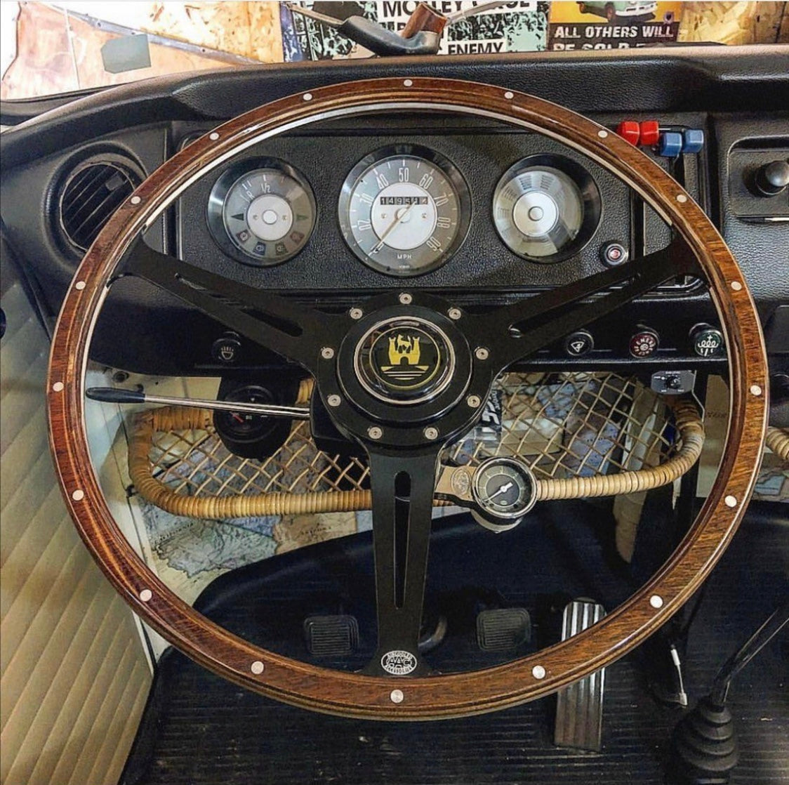 Steering Wheel - Stealth Black - FIts Baywindow Bus.